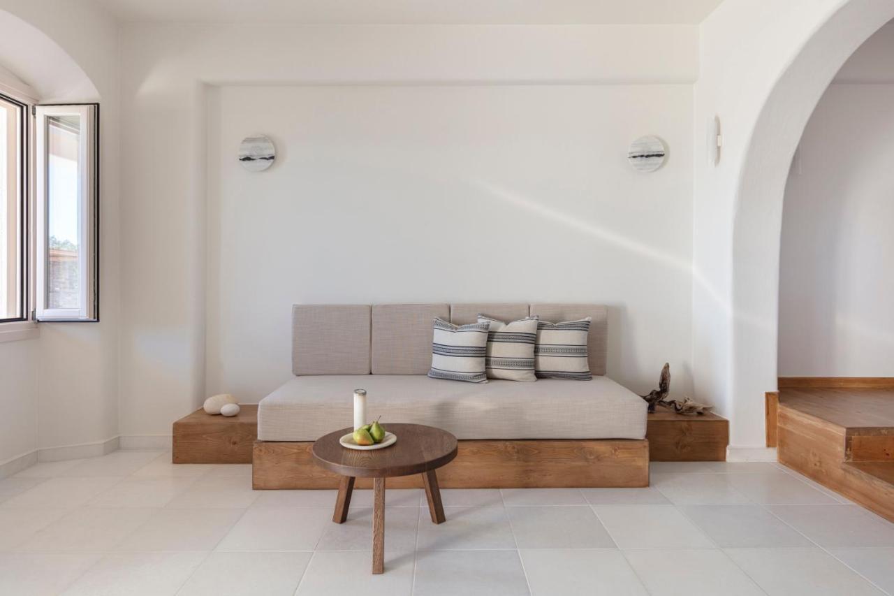 Ammothines Cycladic Suites Agios Arsenios Екстериор снимка