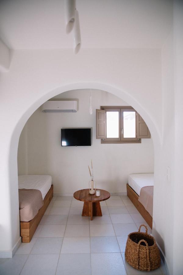 Ammothines Cycladic Suites Agios Arsenios Екстериор снимка